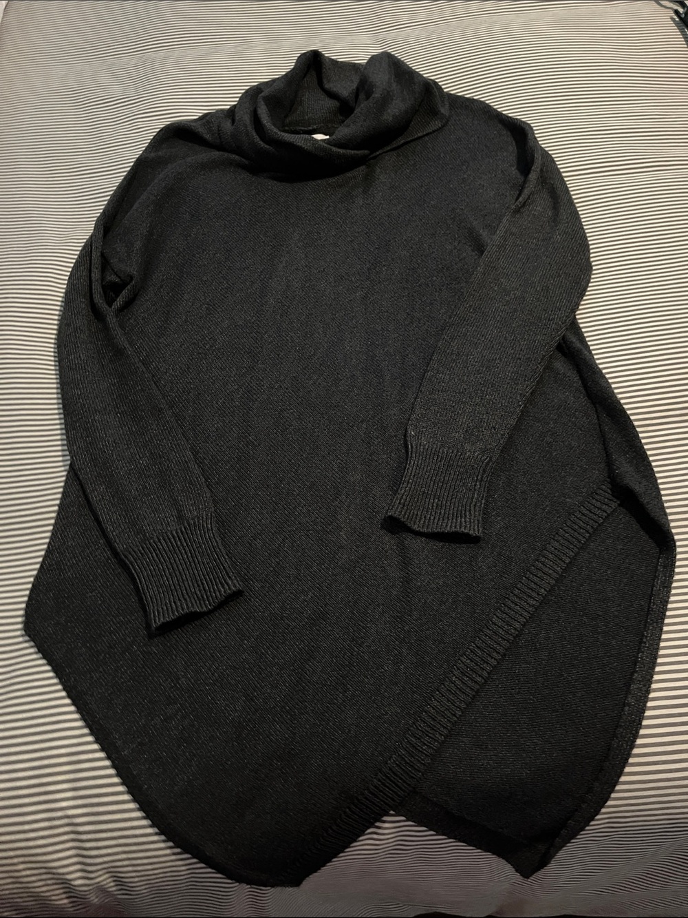 Old navy sweater